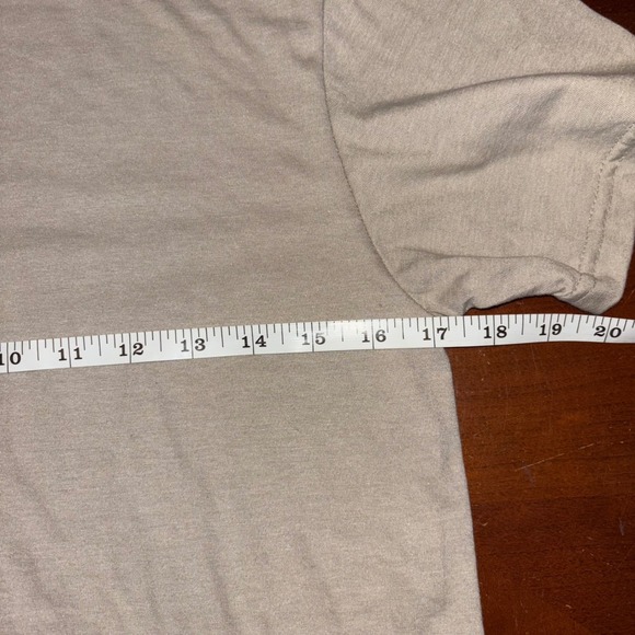 Kentucky Derby Horse Racing | Graphic T Shirt | Size Small | Gildan | Crewneck - Picture 9 of 10